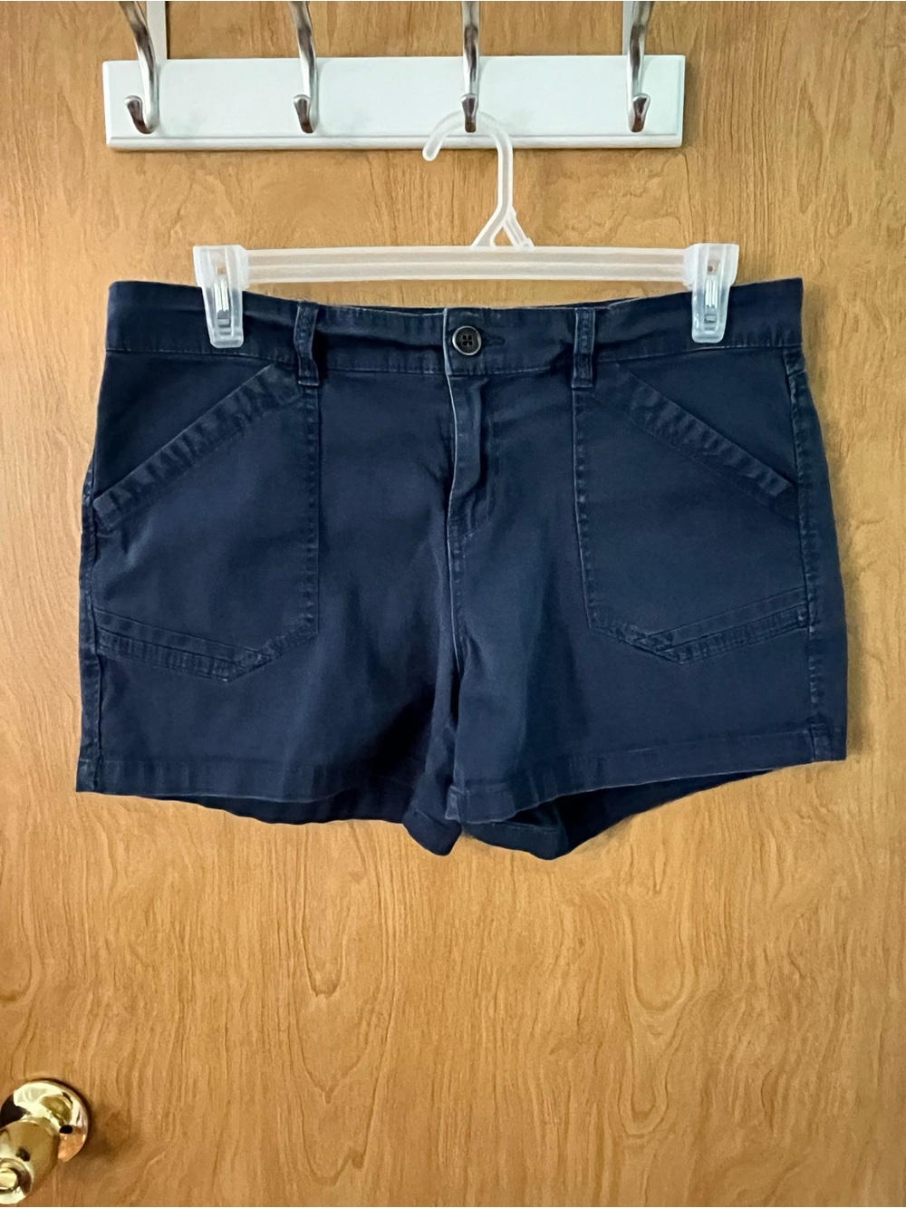 Supplies Women’s Navy Cotton Stretch Shorts Size 14 Waist 36” Rise 10”  EUC
